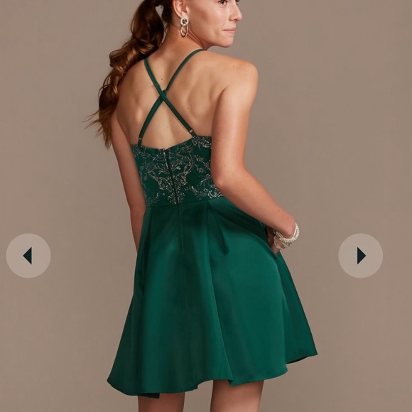 Prom caviar beaded crisscross mini skater dress size 5 - Picture 4 of 9